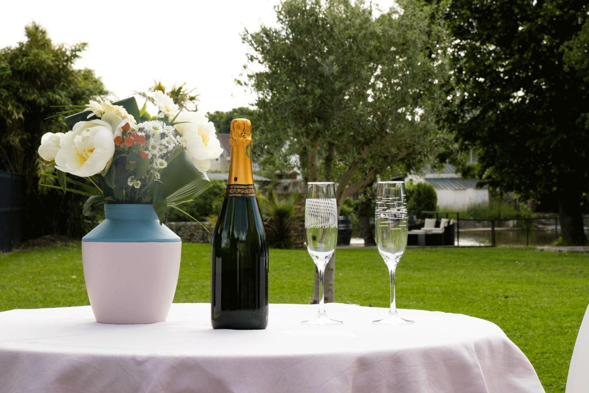 Bords De Sarthe Bed & Breakfast Le Mans Ngoại thất bức ảnh